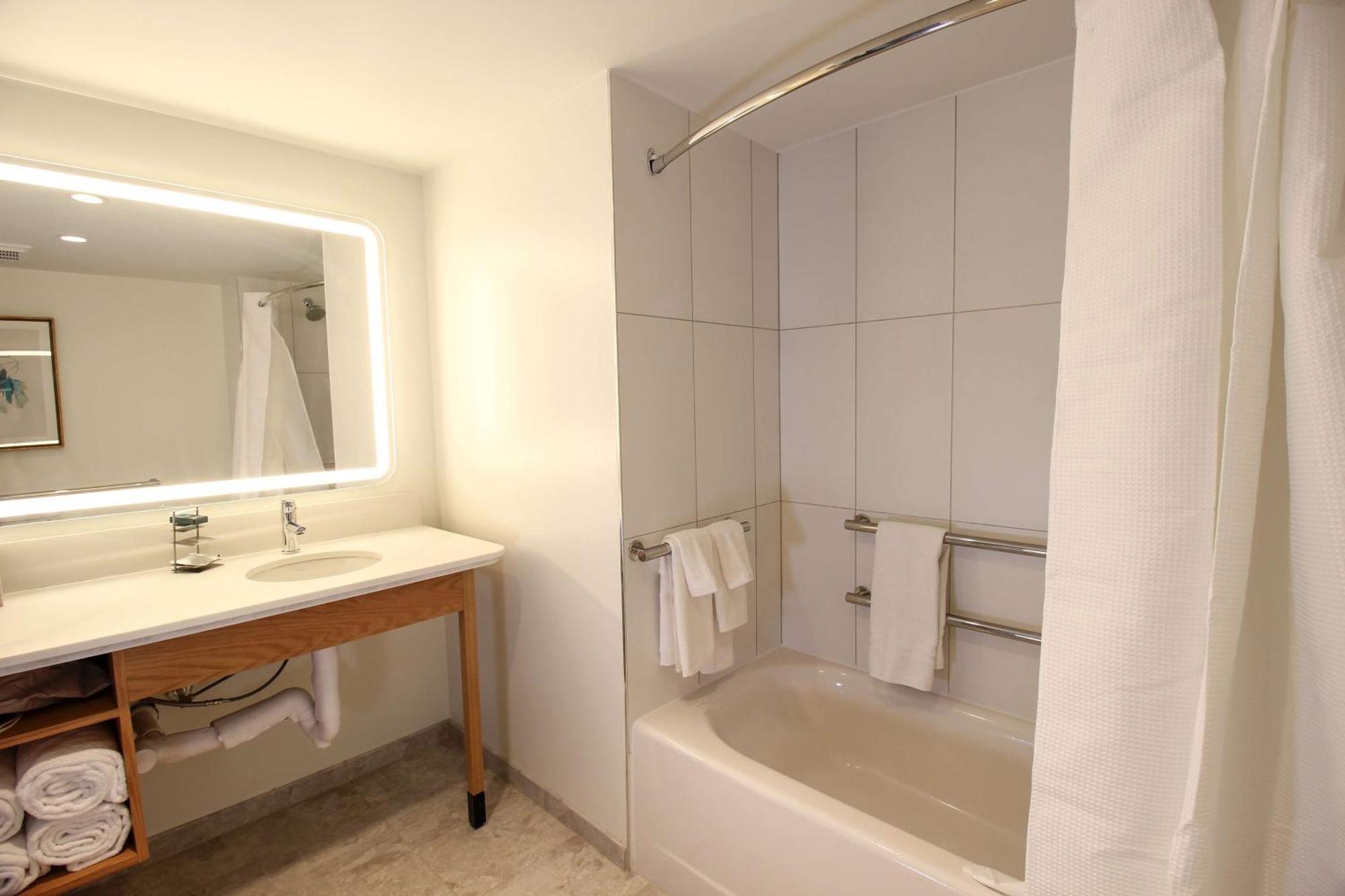 Doubletree By Hilton Clarksville Riverview المظهر الخارجي الصورة
