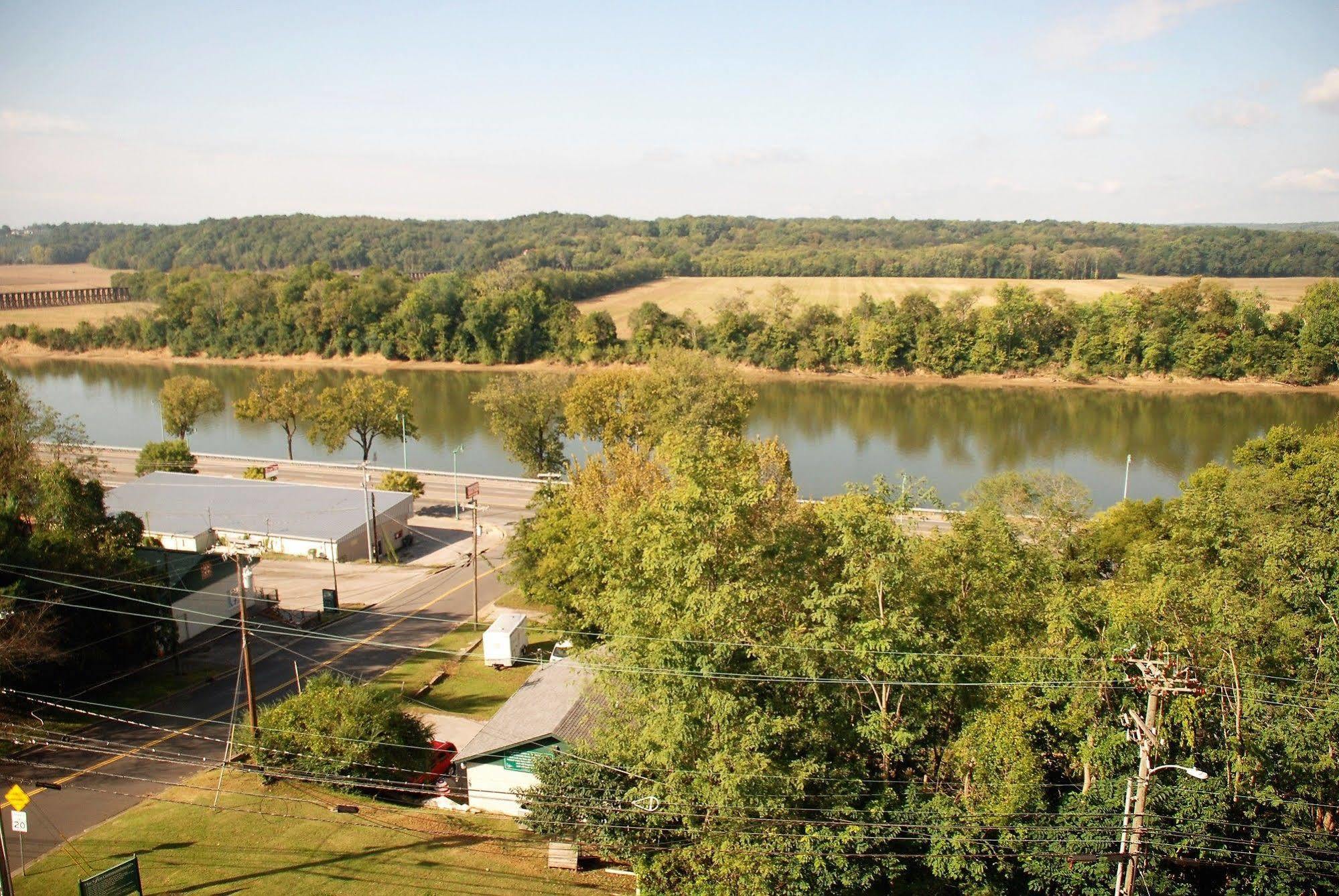 Doubletree By Hilton Clarksville Riverview المظهر الخارجي الصورة